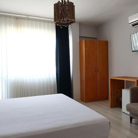 Zephyros City Otel ダッチャ エクステリア 写真
