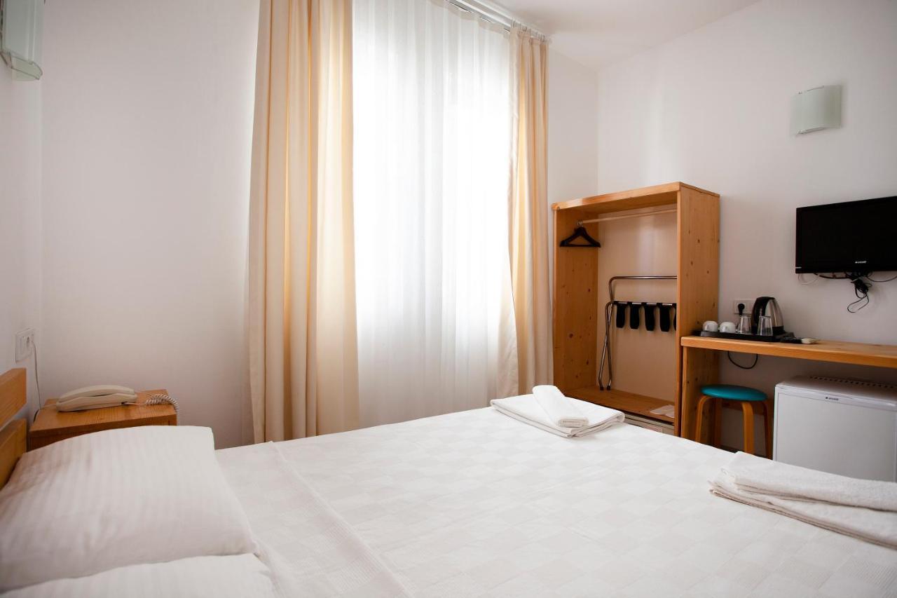 Zephyros City Otel ダッチャ エクステリア 写真