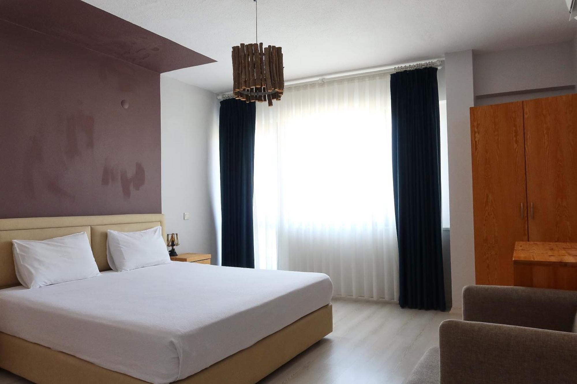 Zephyros City Otel ダッチャ エクステリア 写真